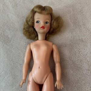 Vintage Ideal TAMMY Doll Reddish Brown Hair Nude With Yellow Shoes
